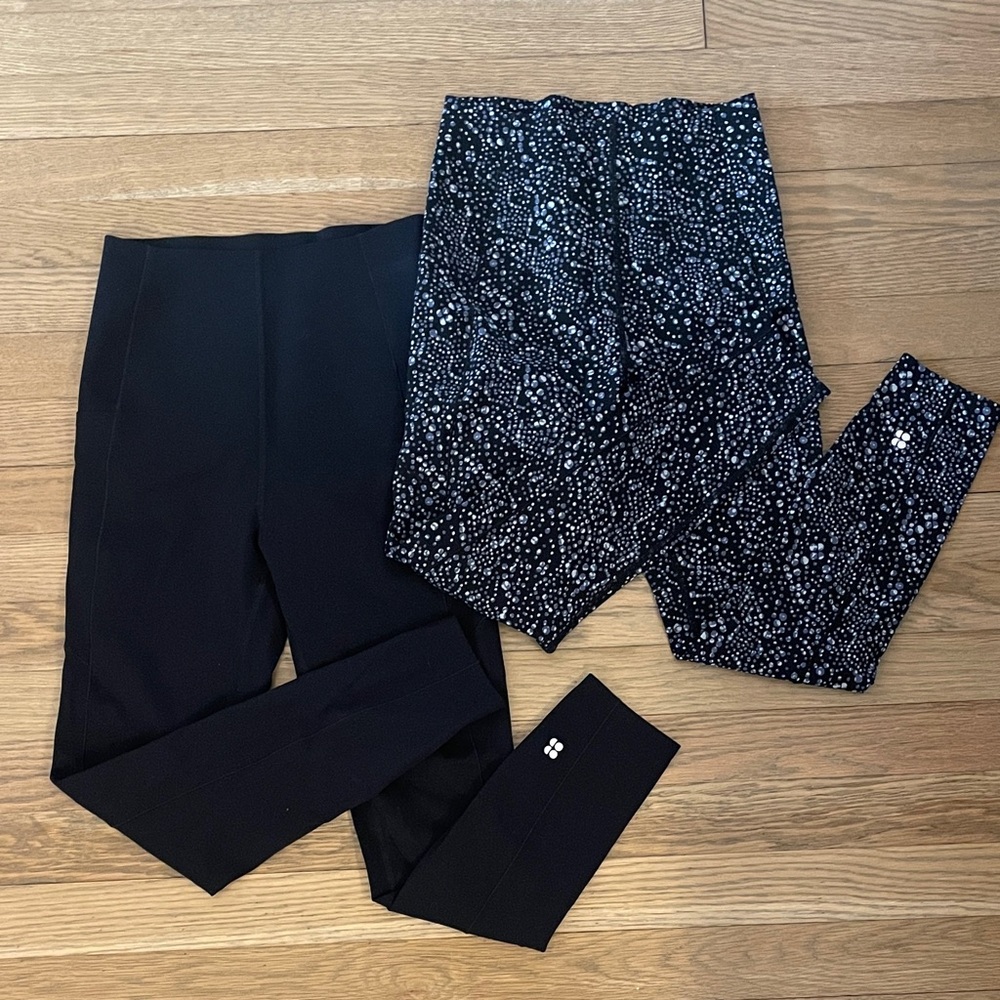 Lot of 2 XS Sweaty Betty Black and White Patterned Leggings - Power 7/8 length